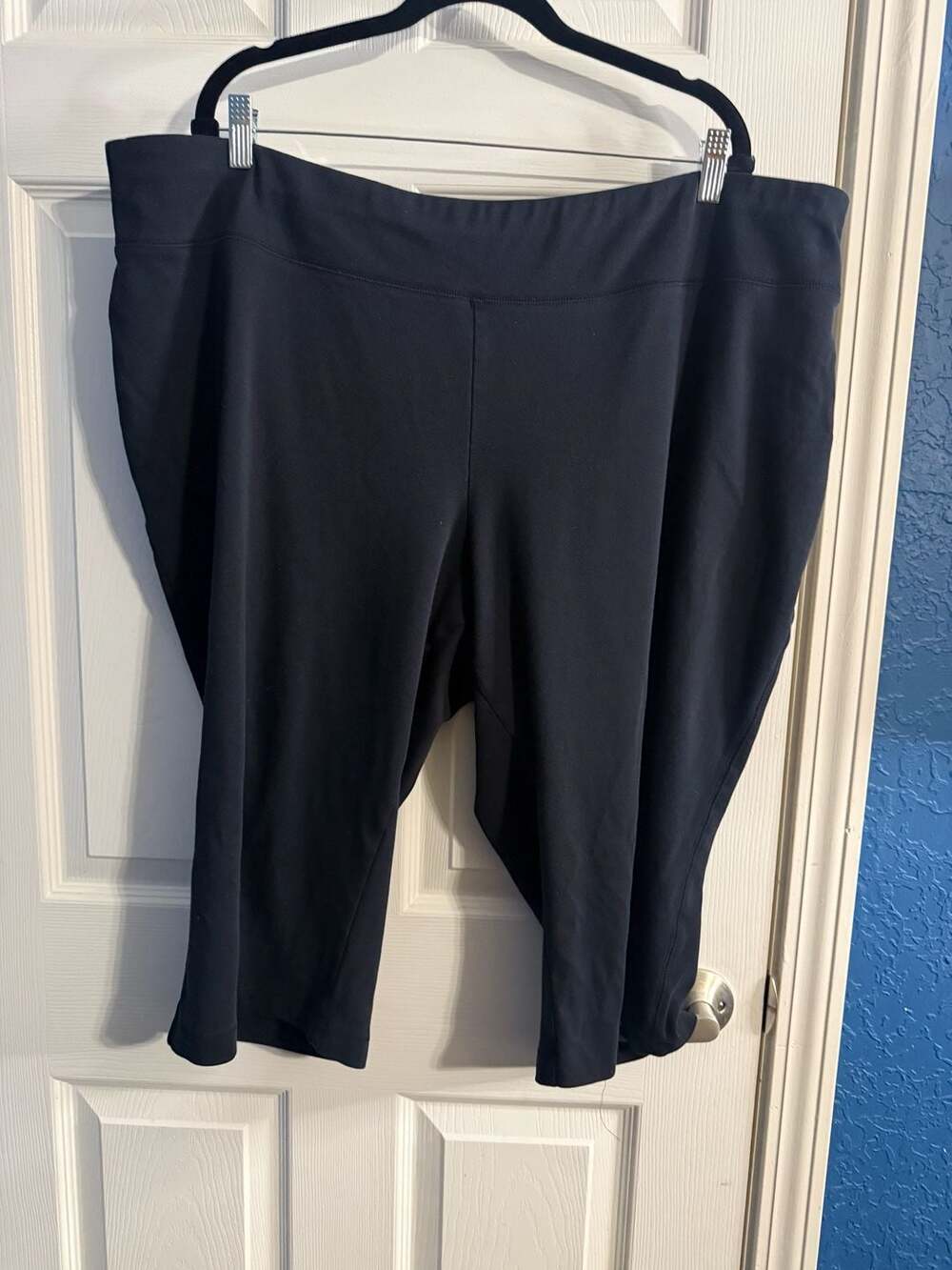 Catherines 3XWP Black Capri Pants
